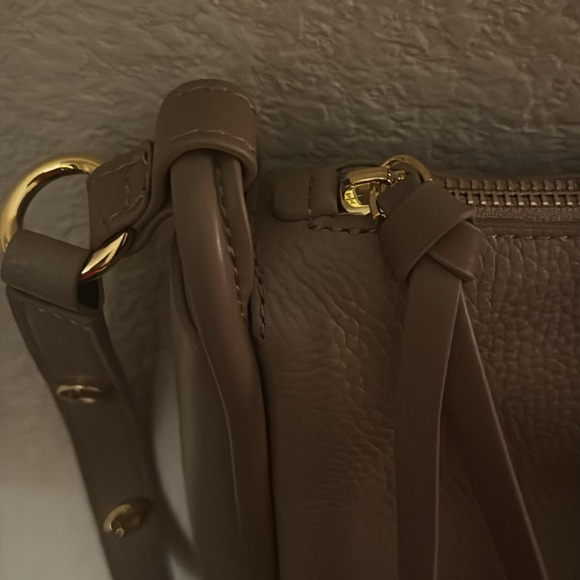 Aallyn Leather‎ Marley Hobo in Biscotti Purse - Picture 8 of 14